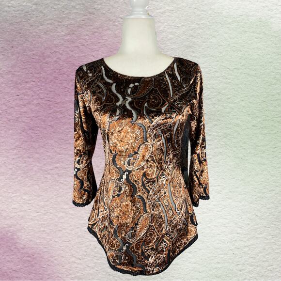 Belle Amie Velvet Brown Paisley Top - Picture 1 of 11